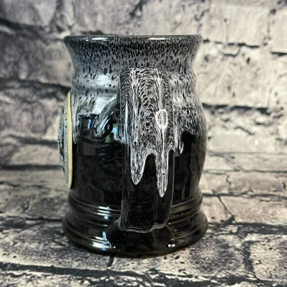 2004 MN Renaissance Mug Stein Jester Deneen Pottery Stoneware knight Horse Sword - Picture 3 of 9